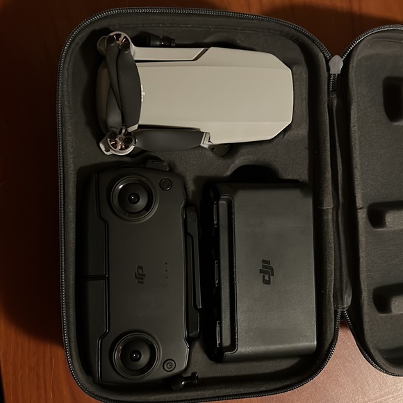 Dji mavic mini combo - Picture 2 of 2